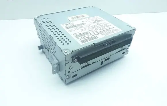 Volvo S80 Radio/CD/DVD/GPS head unit 30775842