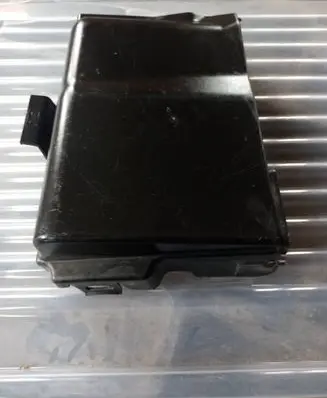 Seat Ibiza III (6L) Battery box tray cover/lid 6q0915429