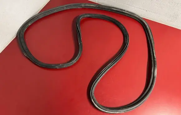 BMW X3 G01 Trunk rubber seal (body) 7397317