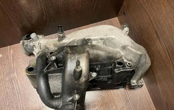 Mercedes-Benz Sprinter W906 Intake manifold 6461420179 646090163 00005320C5