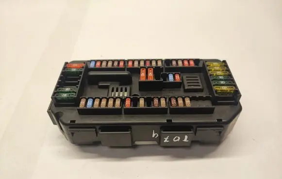 BMW 1 F20 F21 Fuse module 922487903 9224879