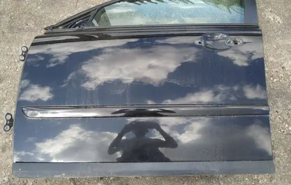 Volvo V50 Front door juodos