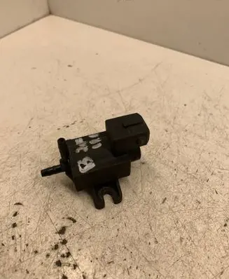 Opel Zafira B Vacuum valve 70246100 09T181 8972882491