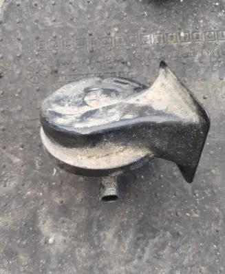 BMW 5 E60 E61 Horn signal 6935987