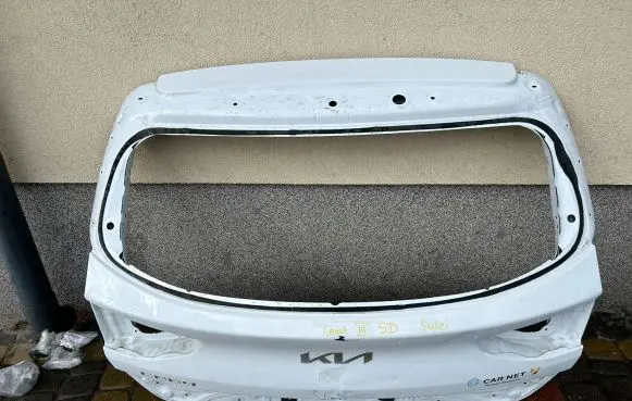 KIA Ceed Tailgate/trunk/boot lid klaceed3