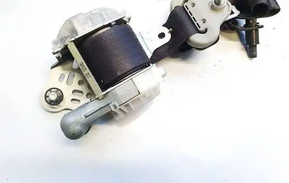Subaru Forester SH Front seatbelt g087q01 08920357