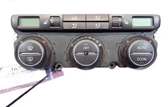 Volkswagen Touran I Climate control unit
