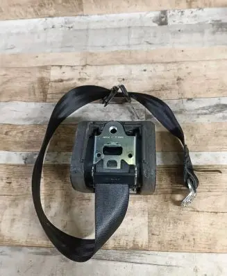 Audi A6 S6 C6 4F Middle seatbelt (rear) 4F0857807 040541