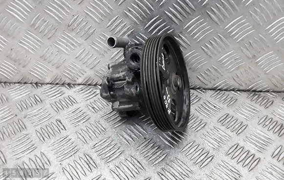 Peugeot 406 Power steering pump 9624559580