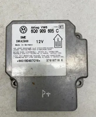 Volkswagen PASSAT B5.5 Airbag control unit/module 6Q0909605C 5WK42900 37010710K