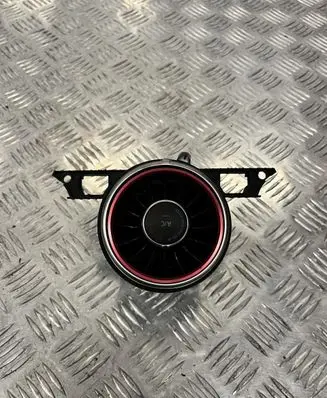 Audi TT TTS RS Mk3 8S Dashboard air vent grill cover trim 8S2820903