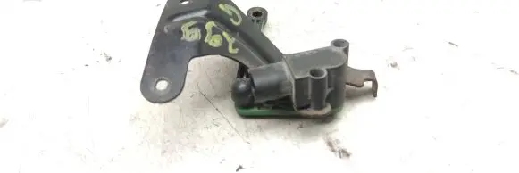 Volkswagen Tiguan Rear height level sensor lever 5Q0512521G 06166280A