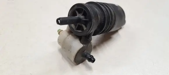 Skoda Fabia Mk1 (6Y) Windscreen/windshield washer pump 1K6955651