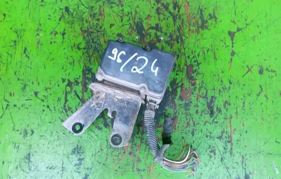 Citroen C1 ABS Pump 445100H010