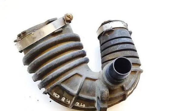 Audi A6 S6 C6 4F Air intake hose/pipe 4F0129615R