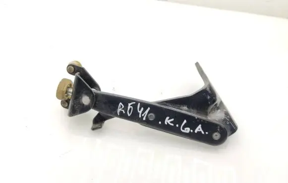 Volkswagen Caddy Sliding door lower roller guide/hinge 2K0843397B 5355MC2517