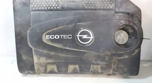 Opel Astra J Engine cover (trim)