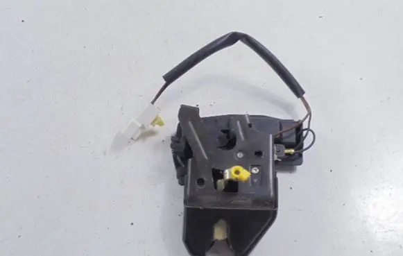 Chevrolet Lacetti Tailgate/trunk/boot lock/catch/latch