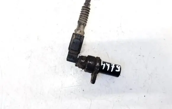 Opel Omega B2 Crankshaft position sensor 2247926 25916010