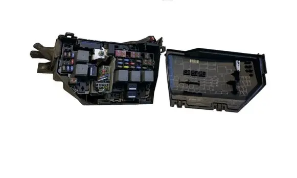 Ford S-MAX Fuse box set 6G9T14A067AB