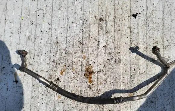 Ford Focus C-MAX Air conditioning (A/C) pipe/hose