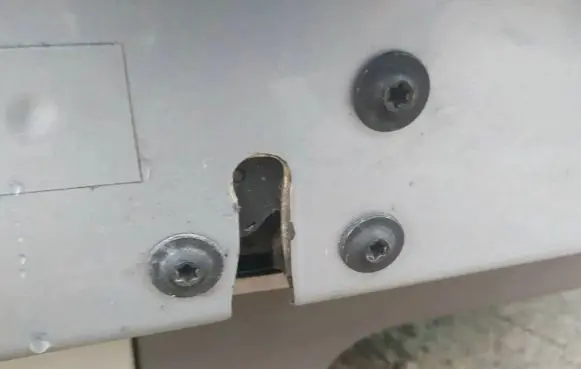 Chrysler Pacifica Rear door lock