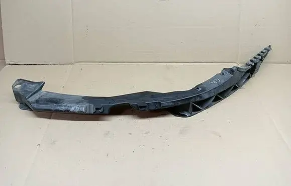 Skoda Octavia Mk2 (1Z) Front bumper mounting bracket 1Z0807183D