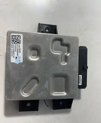 Chevrolet Corvette C8 Fuel injection pump control unit/module 13541412 812933547 8511700000000X