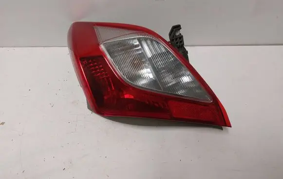 Toyota Yaris Rear/tail lights