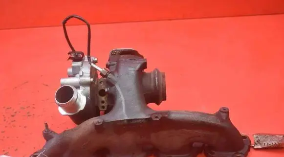 Ford S-MAX Turbo system vacuum part 9807873180