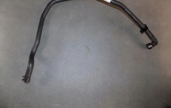 Volkswagen Tiguan Engine coolant pipe/hose 5N0133366B