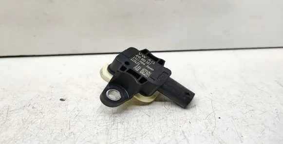 Audi A6 S6 C7 4G Airbag deployment crash/impact sensor 4H0955557