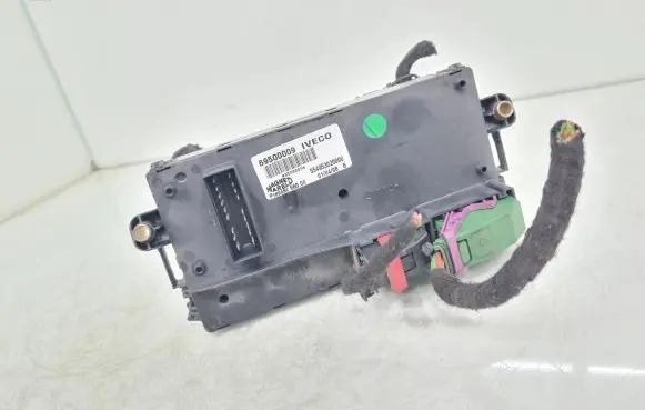 Iveco Daily 4th gen Fuse module 69500009 554953020000
