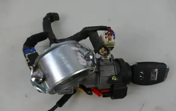 Hyundai i40 Ignition lock