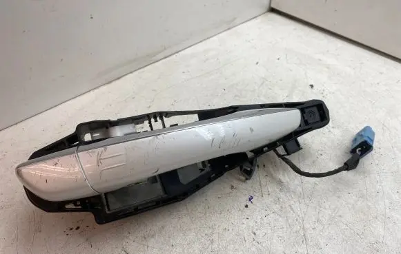 Citroen DS5 Front door exterior handle 9686433680