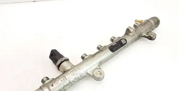 Suzuki Grand Vitara II Fuel main line pipe 032623L4 8200396999 0445214078