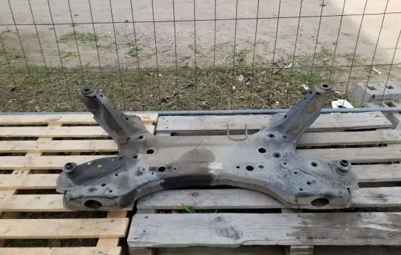 Opel Movano B Front subframe