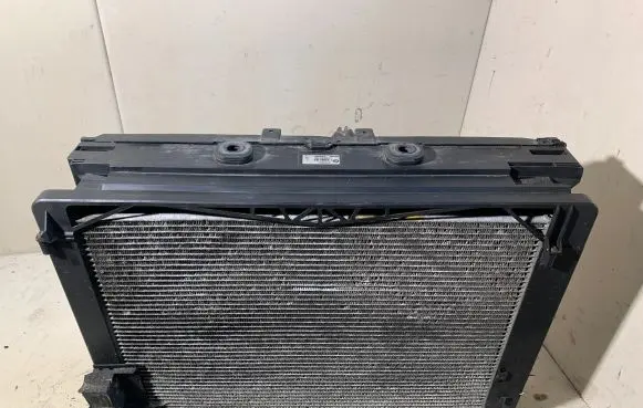 BMW 7 F01 F02 F03 F04 Radiator set 8509167 0470140007