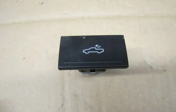 Volkswagen Amarok Interior lighting switch 2H5959917E