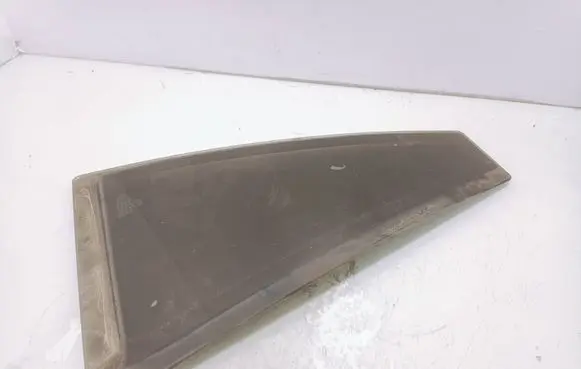 BMW 3 E46 Rear vent window glass As2