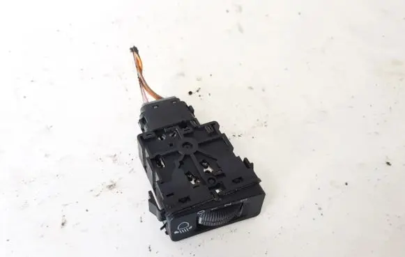 Mercedes-Benz ML W163 Headlight level height control switch A1638200010 04001300