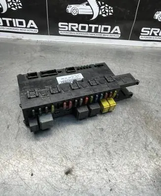 Mercedes-Benz E W211 SAM control unit 2115456501 5DK00804726