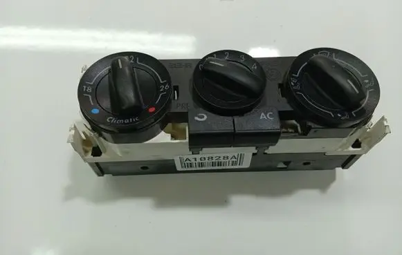 Volkswagen Polo IV 9N3 Climate control unit 901513210000