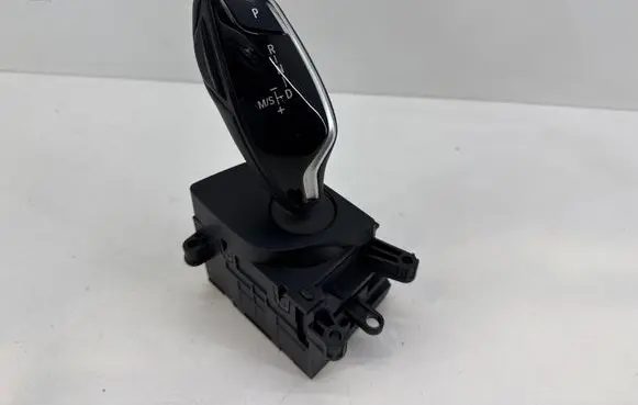BMW 5 G30 G31 G38 Gear shifter/selector 79476910