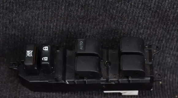 Toyota RAV 4 (XA30) Electric window control switch 192830