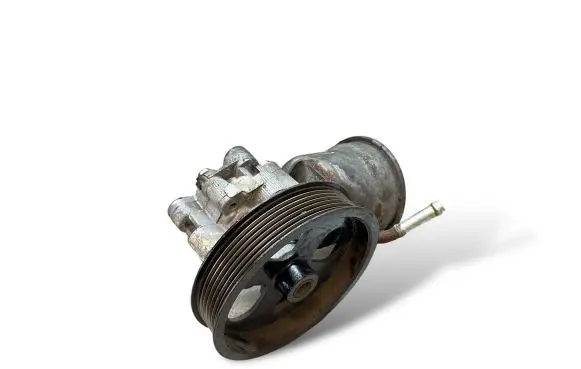 Toyota Corolla Verso E121 Power steering pump Y218