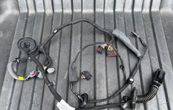 Volvo V60 Front door wiring loom 30644906 33665857