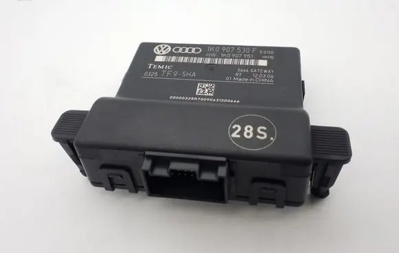 Volkswagen Golf V Other control units/modules 1K0907530F 1K0907951 TF9SHA
