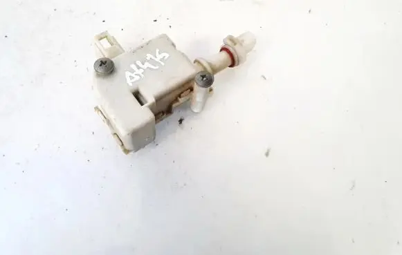 Volkswagen Golf IV Central locking motor 3b0959782 7646-04
