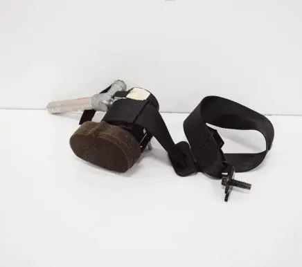 Volvo C30 Rear seatbelt 30642227